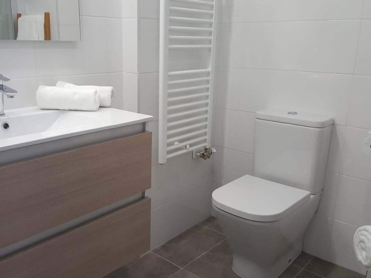 Apartamento La Estambrera II con Wifi y Aire Acondicionado Logroño Exterior foto