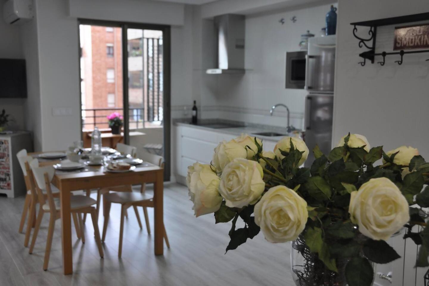 Apartamento La Estambrera II con Wifi y Aire Acondicionado Logroño Exterior foto